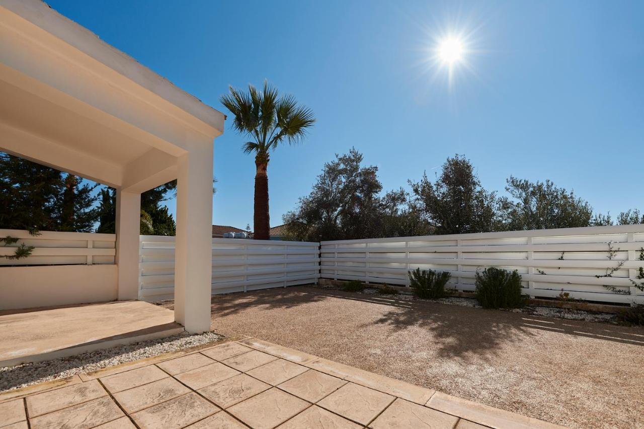 Bungalow Casa Bonita By Ezoria Villas Coral Bay Esterno foto
